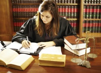 Anna* Spirals Out Of Control With Law School Debt and Materialism