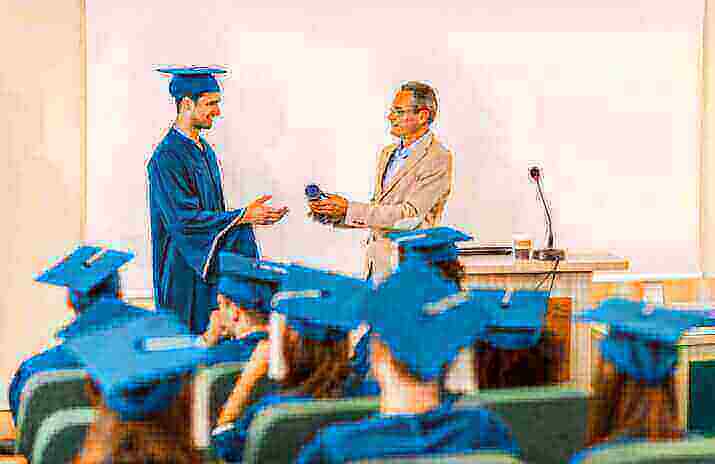 iStock_75162885_MEDIUM-715x464 A History Degree Gave Me the Tools to Live Well and Earn More