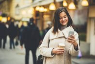 "Snap" Out of It and Save Money: 6 (Cheap) Tips on Staying Trendy