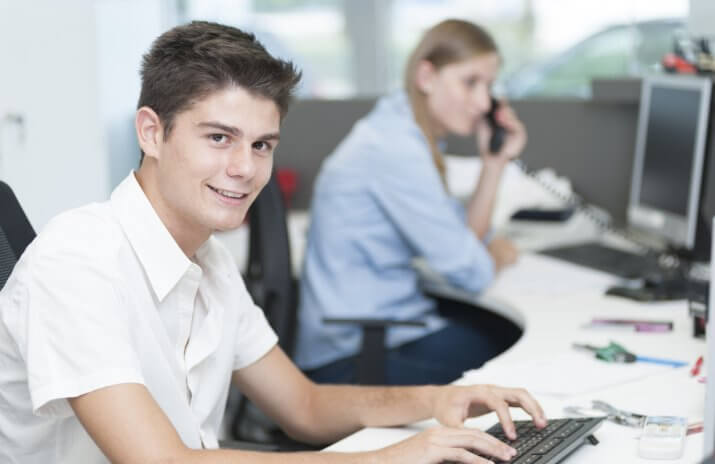 5 Great – and 5 Not-So-Great – On-Campus Jobs 5 Great – and 5 Not-So-Great – On-Campus Jobs